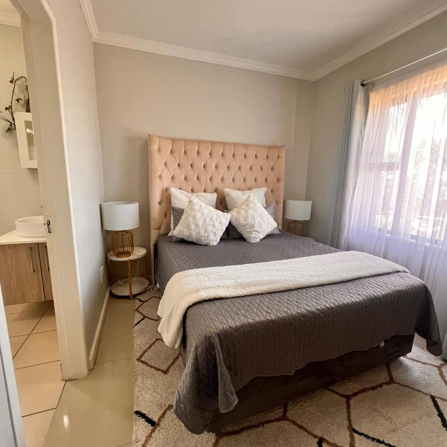 Luxury Apartments In Carlswald ミッドラント エクステリア 写真